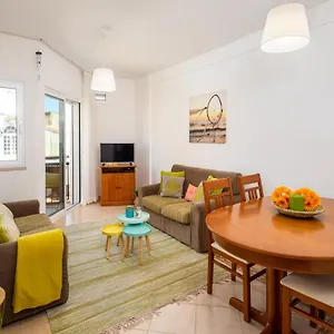 Pé Na Areia, Apartamento
